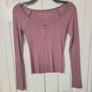Junior's Aeropostle top
